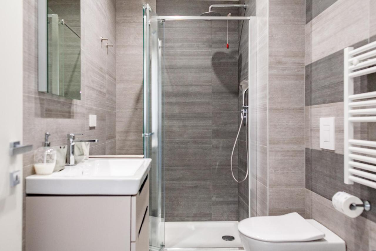 Bnbutler - Flavio Gioia, 5 - Appartamento Con Vista, Citylife Milan Luaran gambar